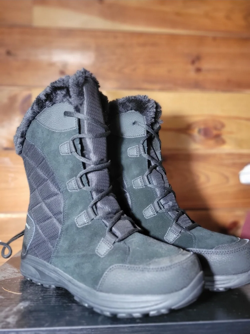 Columbia Ice Maiden Black Women's Insulated Winter Lace-Up Boots